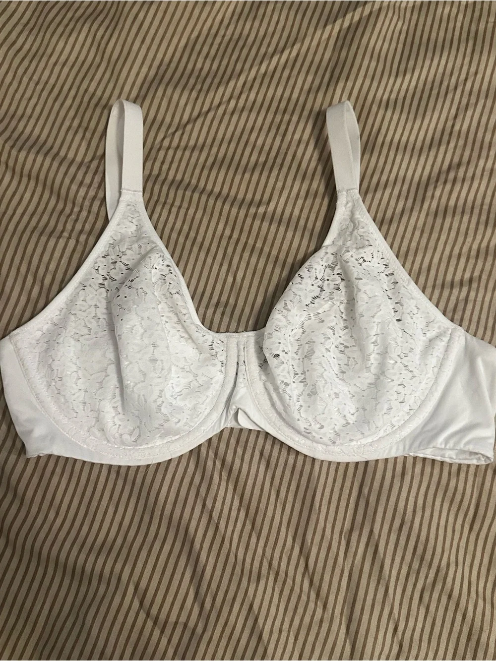 Chantelle Norah Seamless Comfort Bra 13F1 White Stretch Lace 36C NWOT Coverage